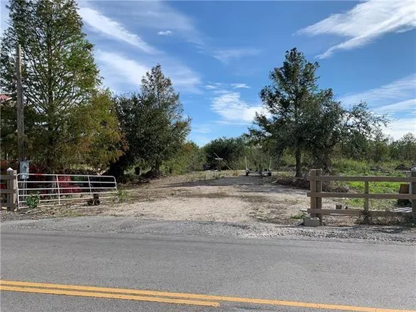 4309 Delacroix Hwy, St. Bernard, LA 70085