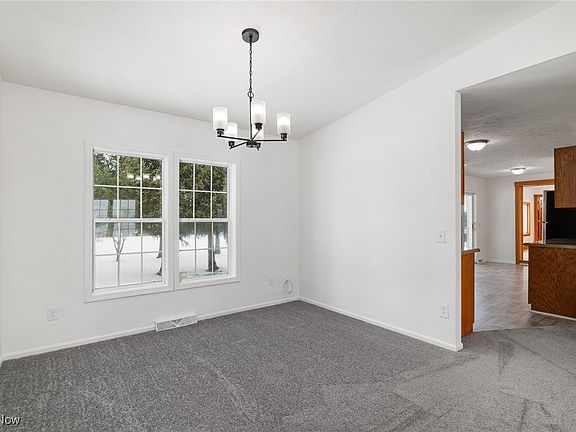 5th image of 72 Township Road 791