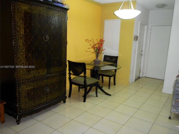 3rd image of 2493 Centergate Dr APT 102