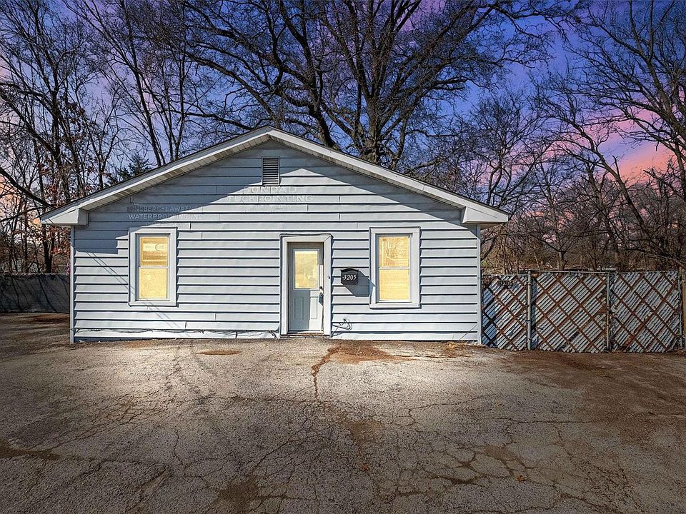 1st image of 3202 Marvin Ave