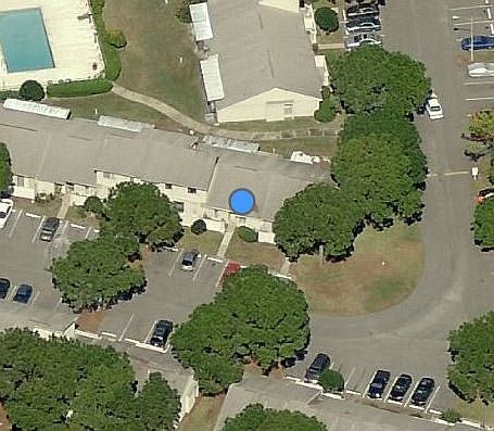 1st image of 19 Pine Island Cir
