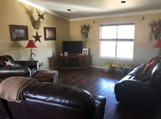 214 S 14th St, Junction, TX 76849