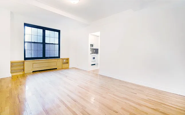 Rented by Balen Real Estate, LLC | media 3