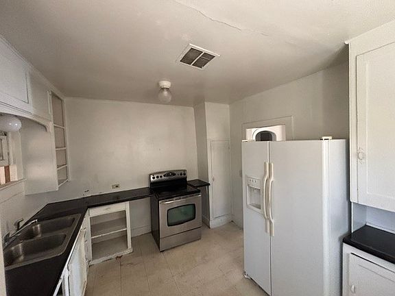 5th image of 914A Grandview Ave