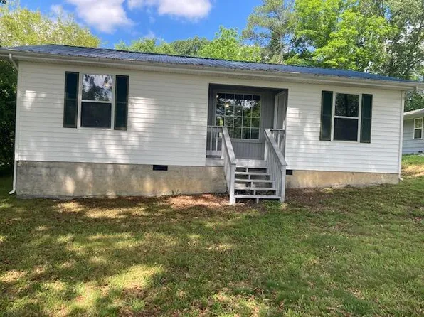 105 Wheeler Ave, Chickamauga, GA 30707