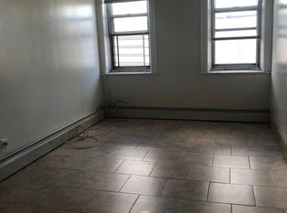 1690 66th St APT 3R, Brooklyn, NY 11204