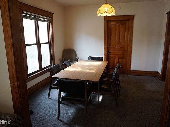 534 Hill Dining