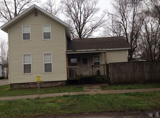 202 W Shepard St, Hartford, MI 49057