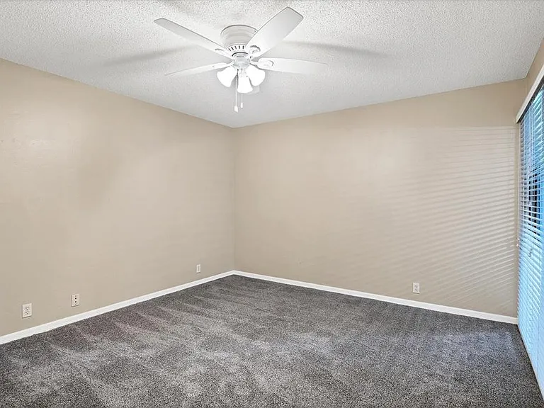 6642 Schooner Bay Cir #6642 — Photo 21