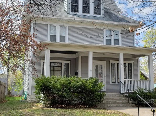 1688 Dayton Ave, Saint Paul, MN 55104
