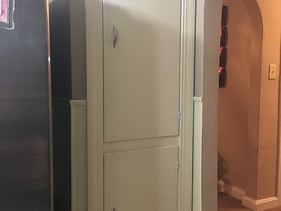 5th image of 2612 E Victory Ct