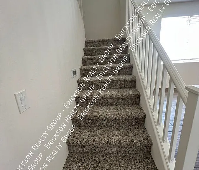 4621 W Kirkland Ave — Photo 9