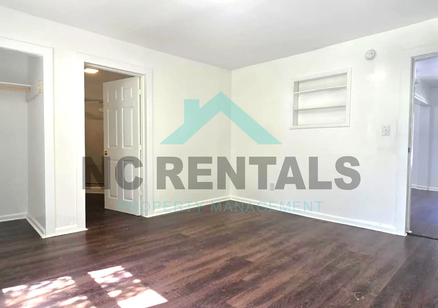 Spacious $1,200 2 Bed/2 Bath Home in Kings Mountain w/ Private Yard & Serene Setting! — Photo 4
