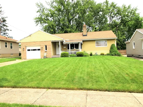 417 E Hazelcroft Ave, New Castle, PA 16105