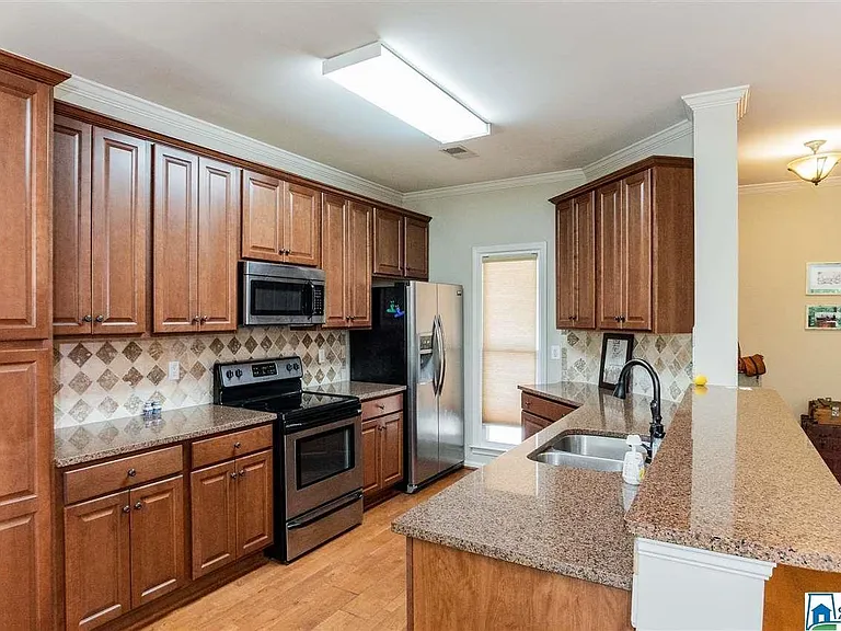 1150 Berwick Rd — Photo 8