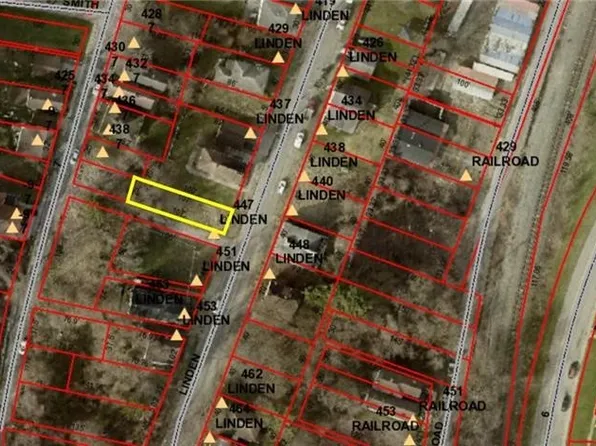 441 Linden Ave, Steubenville, OH 43952