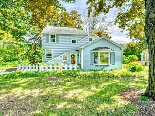 1023 Brown Rd, Rochester, NY 14622