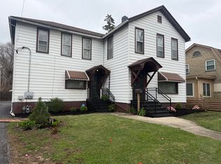 404 Sherman St, Joliet, IL 60433