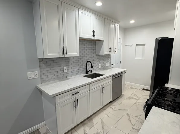 (undisclosed Address), Escondido, CA 92026