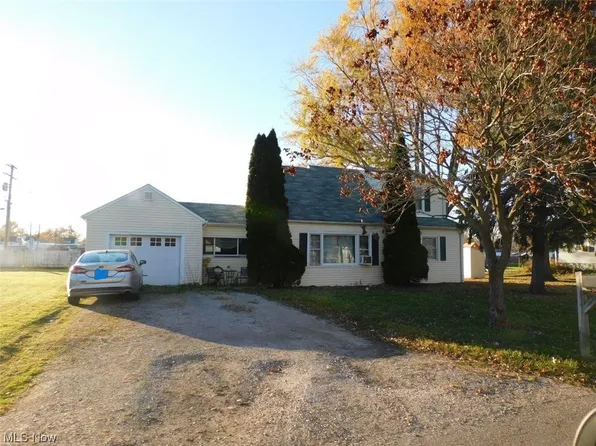 3225 Court St, Ashtabula, OH 44004