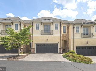 15 Breyer Ct, Elkins Park, PA 19027