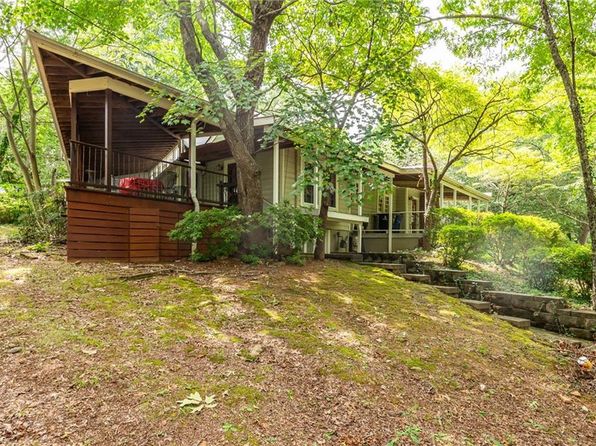 winston-salem-north-carolina-117618897 picture