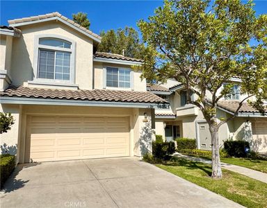 8035 E Treeview Ct, Anaheim, CA, 92808