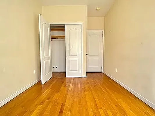 Rented by Evergreen Realty & Investments | media 4