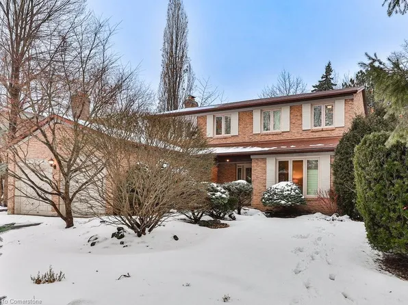 1829 Sherwood Forrest Cir, Mississauga, ON L5K 2G6