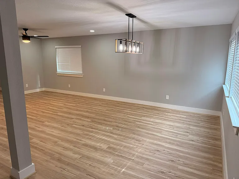 10651 Cobblecreek Way — Photo 5