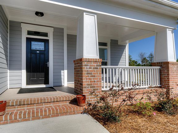 3rd image of 1065 Sandy Grove Place NW