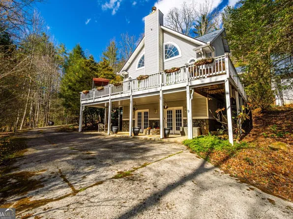 9 Blackbear Mountain Trl, Suches, GA 30572