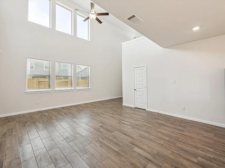 21610 Cypress Maple Dr — Photo 3