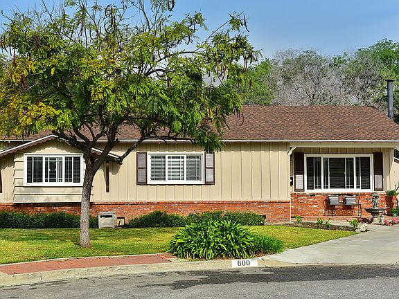 3rd image of 600 E Meda Ave