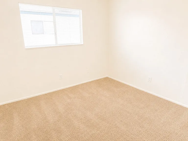 24561 Canada St #61 — Photo 15