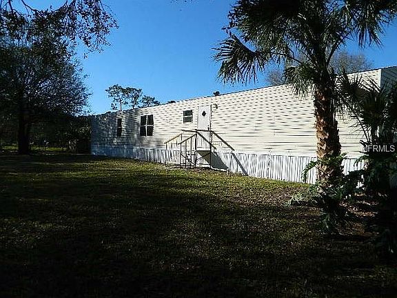 3rd image of 4712 NW Royal Palm Dr