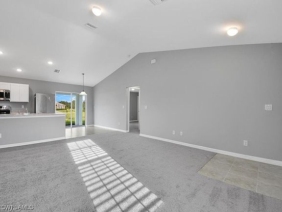 5th image of 3737 NE 13th Place Cpe