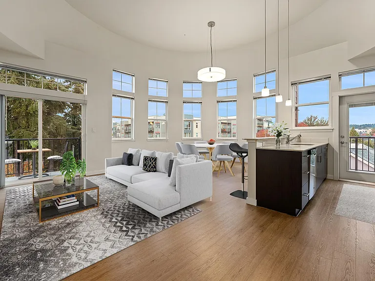 Core83 Apartments — Photo 1