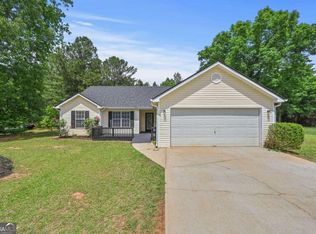 210 Mountain Ln, Covington, GA 30016