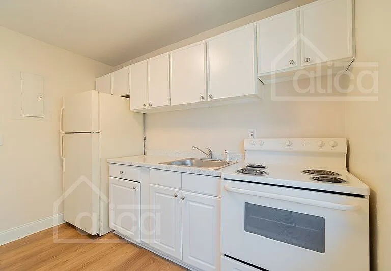 801 N Sapodilla Ave #1 — Photo 13