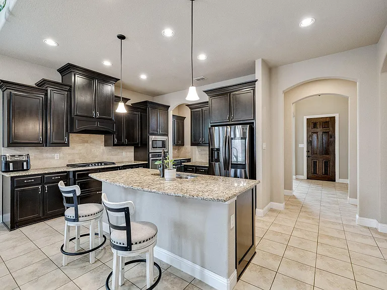 7148 Chelsea Dr — Photo 16