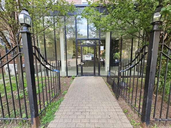 40 Owen Street APT C10, Hartford, CT 06105