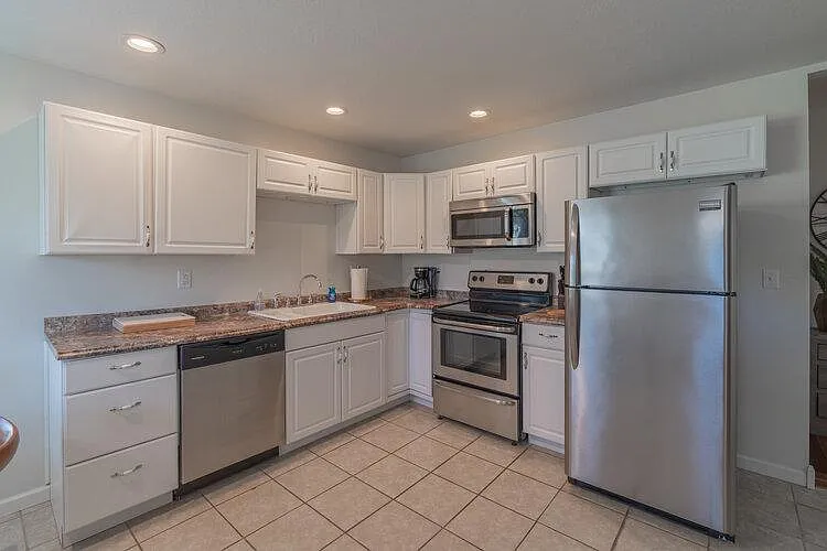3814 S Landess St — Photo 15