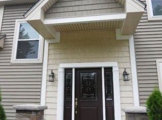 115 Gulf Rd, Derry, NH 03038