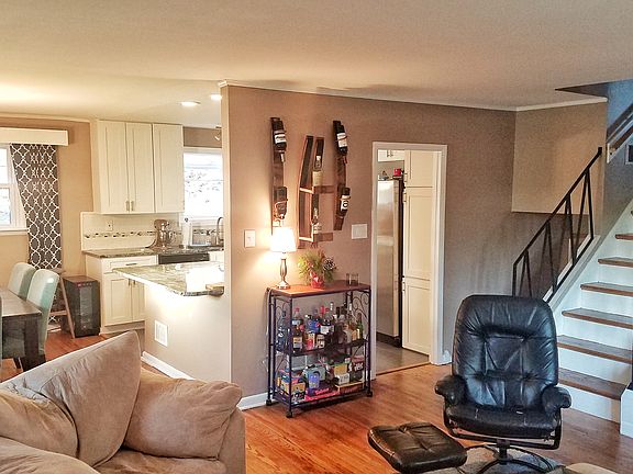 Flows into dining room 