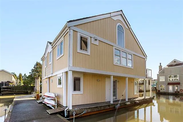 3459 River Rd W #15 — Photo 36