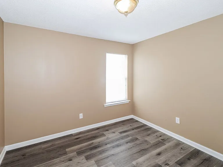 2811 Misty Bay Dr — Photo 14