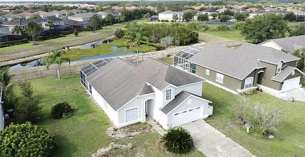 236 Sunset Ct — Photo 2