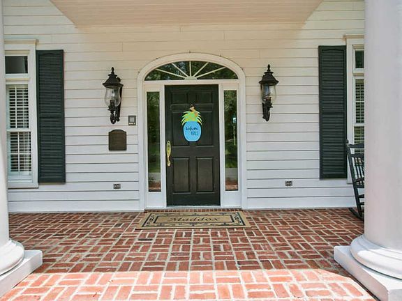 5th image of 104 Meadow Wood Ct