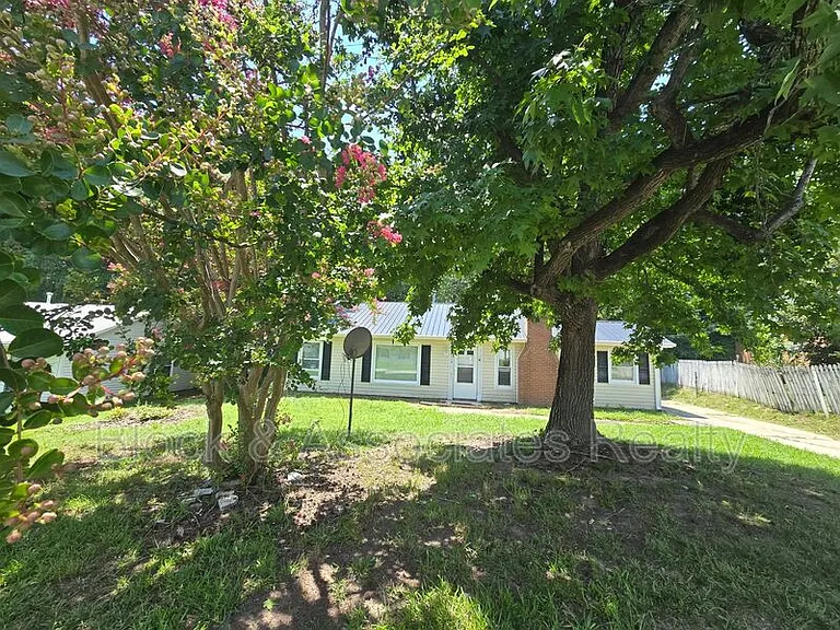 2612 Ernest St — Photo 20